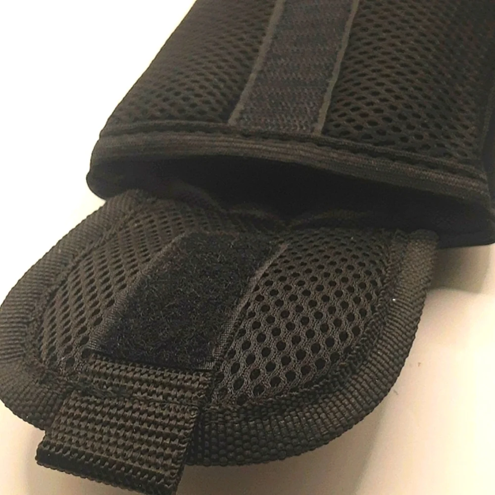 Magnetic Pouch Waistpack Wallet Travel Gym Walk Run Bike NEW